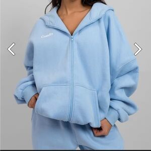 Comfrt Women's Blue Hoodie